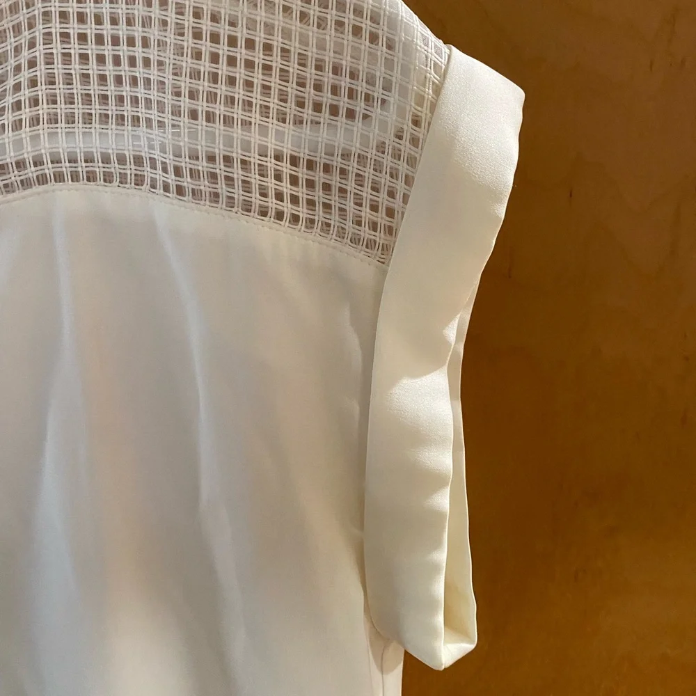 Express White Zipper-Front Top - Picture 5 of 8